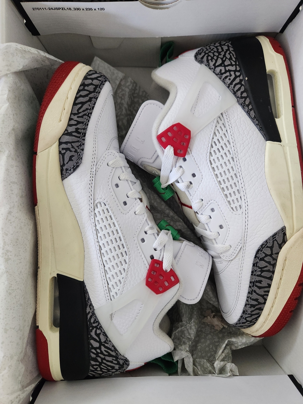 Jordan Spizike Low SE Black/White/Red